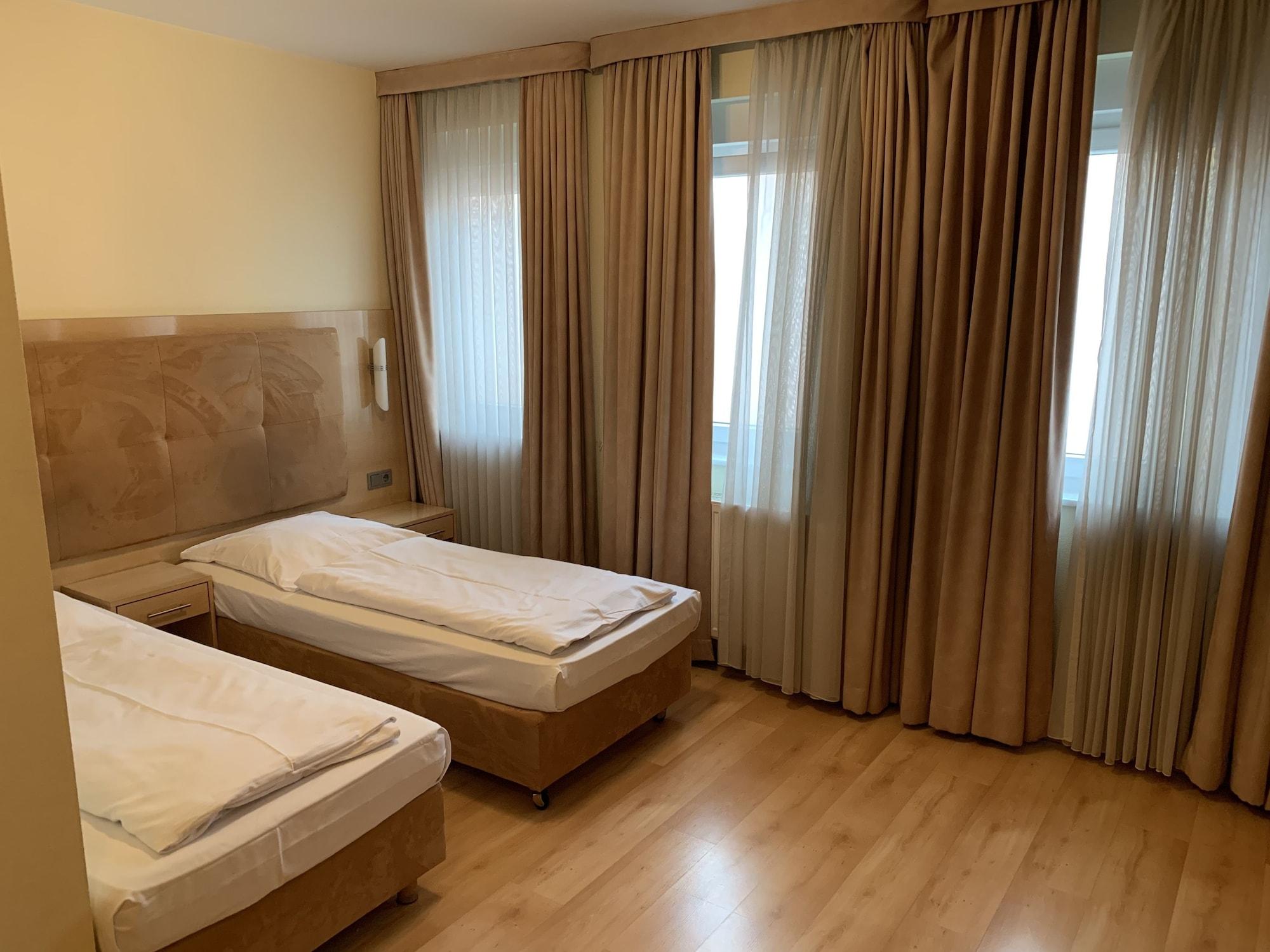 Hotel Am Kurfuerstenplatz - Messe Frankfurt am Main Eksteriør bilde